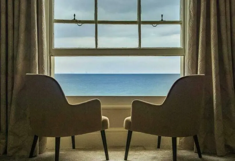 海の見えるエクゼクティブルーム, The Burlington