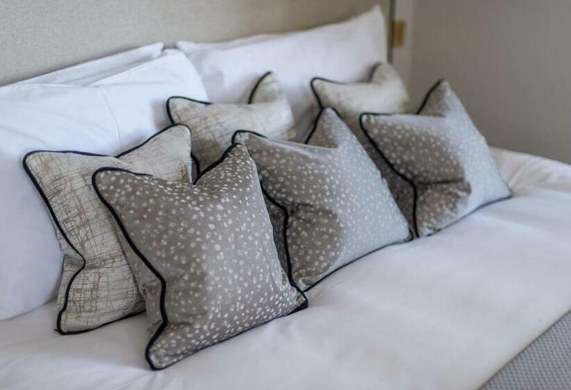 Номер Executive Вид на Море, The Burlington