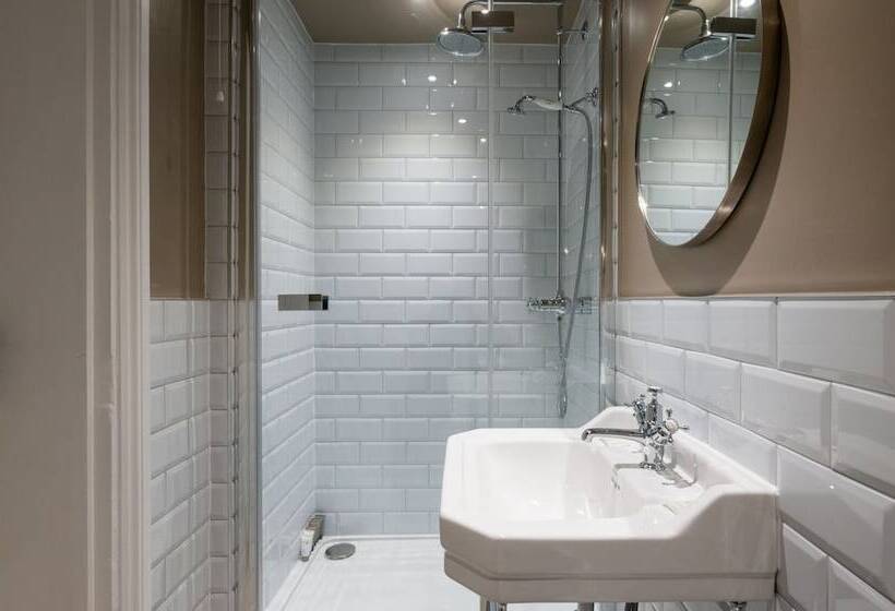 行政房间, The Burlington