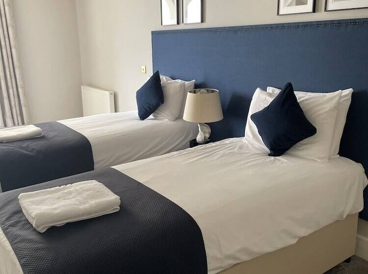 Номер Стандарт, The Burlington