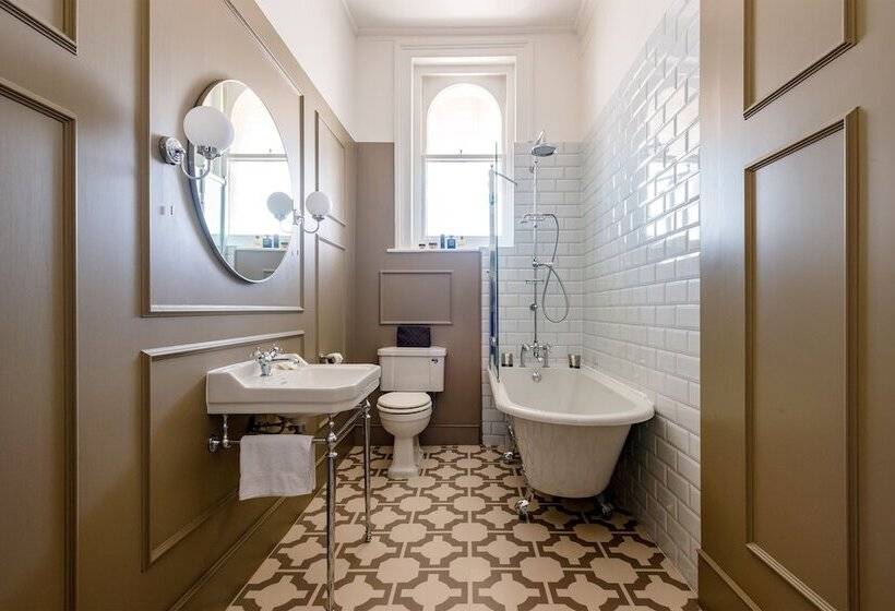 Номер Executive Вид на Море, The Burlington