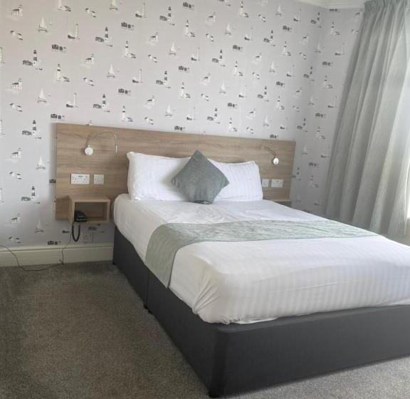 חדר סטנדרט נוף לים, The Clarendon