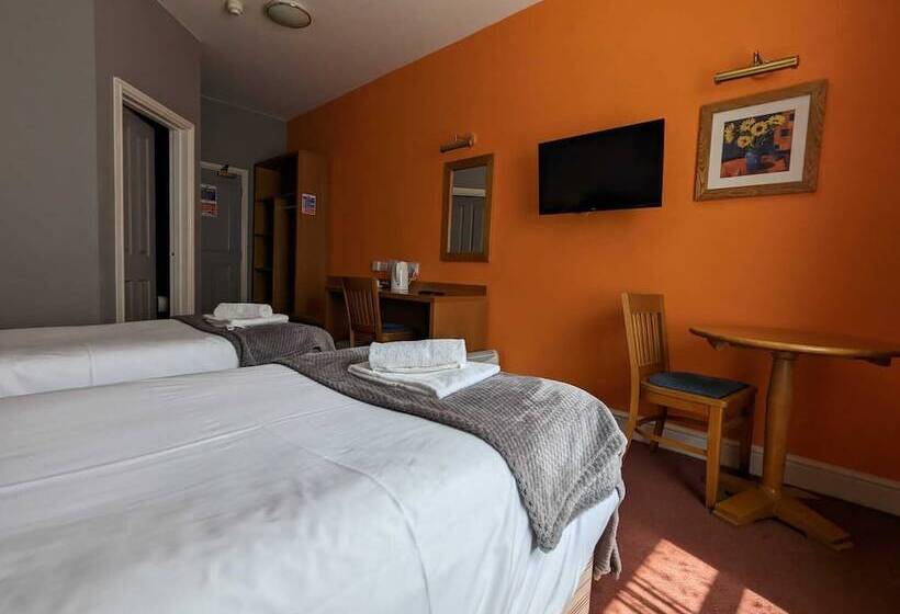 חדר סטנדרט, The Earl Of Derby