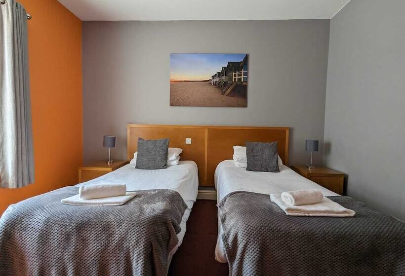 חדר סטנדרט, The Earl Of Derby