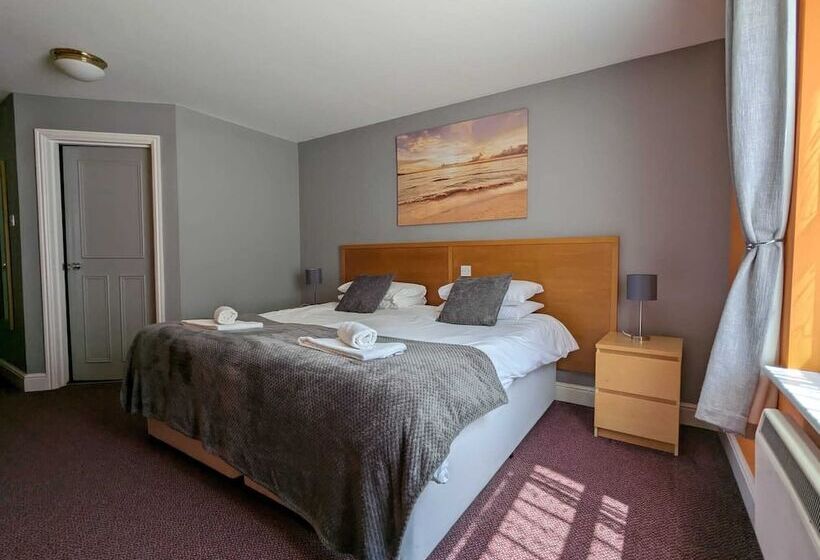 חדר סטנדרט, The Earl Of Derby