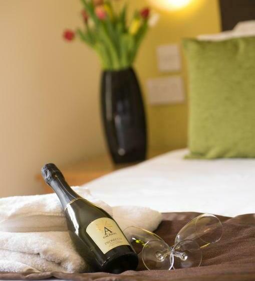 חדר סטנדרט, Wakefield Limes Lodge