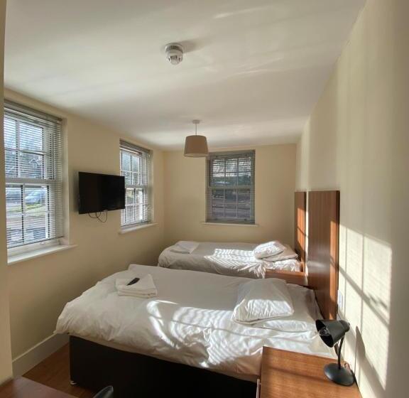 スタンダードルーム, Wendover Arms