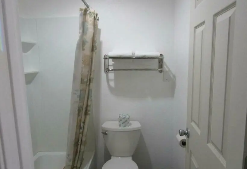 Standard-huone, Northwoods Motel