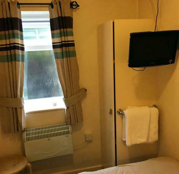 标准单人间共用浴室, Redbeck Motel