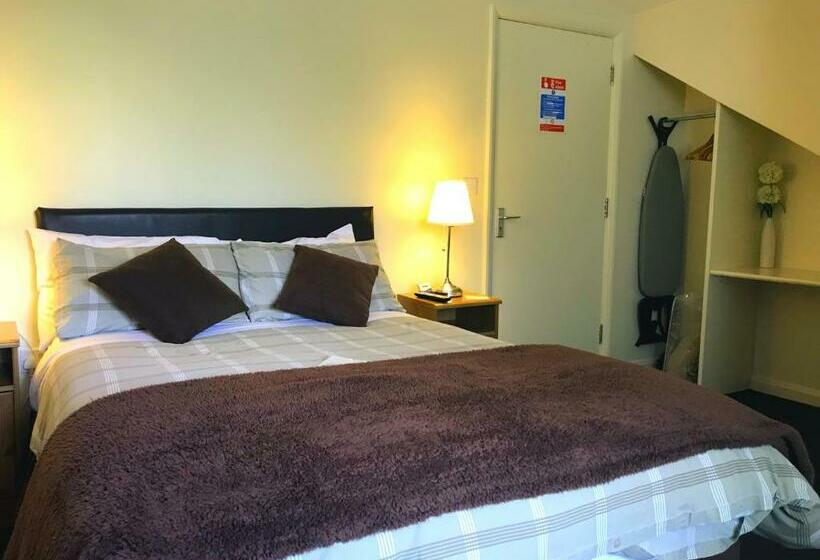 标准间, Redbeck Motel