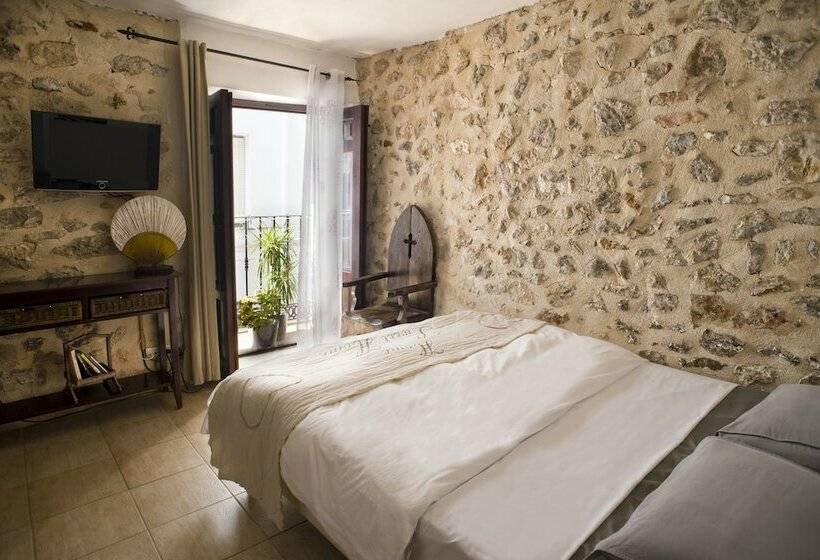 غرفة قياسية, Dios Esta Bien