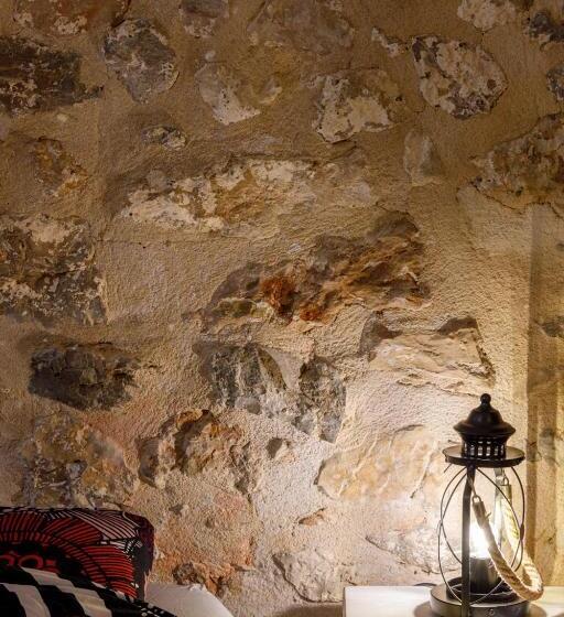 غرفة قياسية, Dios Esta Bien