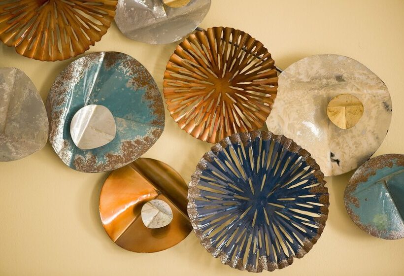 غرفة قياسية مزوَّدة بتراس, Dios Esta Bien