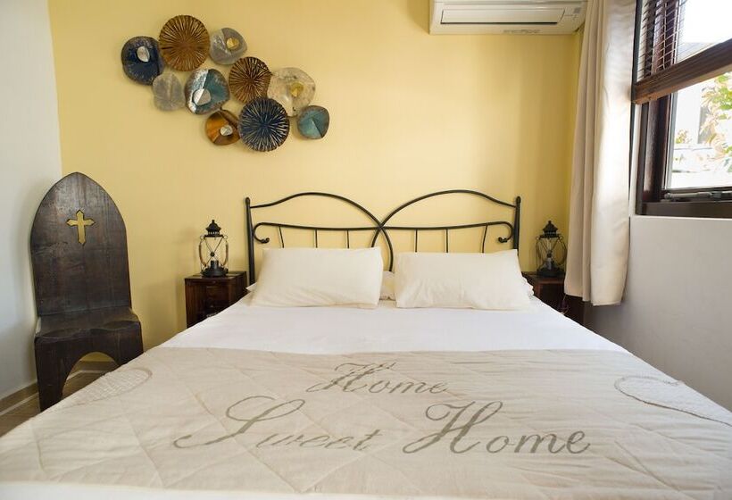 Quarto Estandar com Terraço, Dios Esta Bien