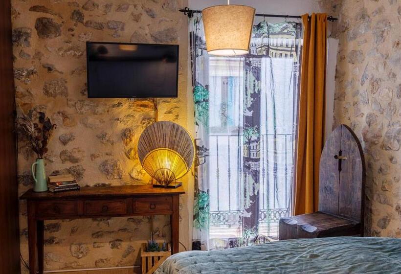 غرفة قياسية, Dios Esta Bien