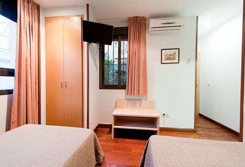 غرفة قياسية, Nommadas Jero  Only Adults