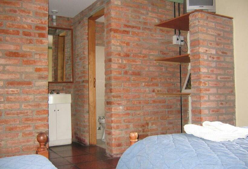 اتاق استاندارد یک نفره, Calafate Hostel