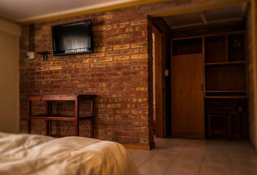 اتاق استاندارد یک نفره, Calafate Hostel