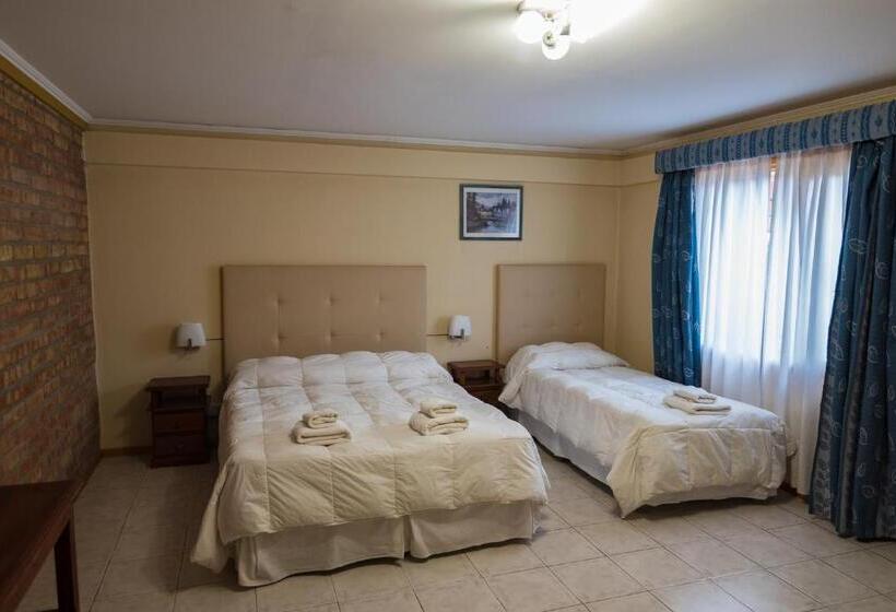 اتاق لوکس سه تخته, Calafate Hostel