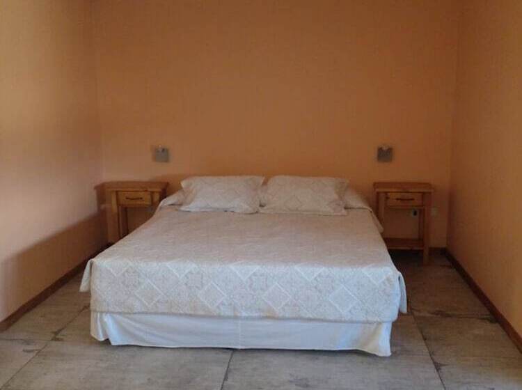 Апартаменты Deluxe 1 Спальня, Calafate Hostel