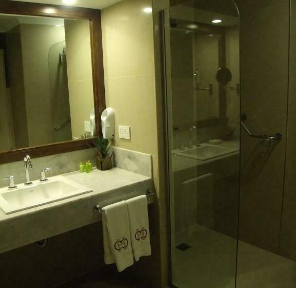 غرفة قياسية مطلة على المدينة, Condado Hotel Casino Paso De La Patria