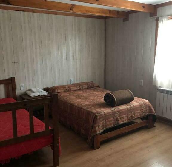 스탠다드 트리플 룸, Hostel De Las Manos