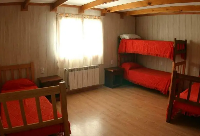 اتاق پنجتخته استاندارد, Hostel De Las Manos