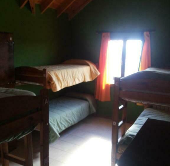 سرير فى غرفة مشتركه, Hostel Nakel Yenu