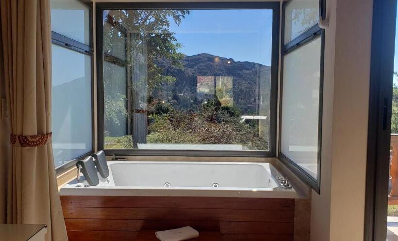 סוויטה, Aires Serranos   Suites