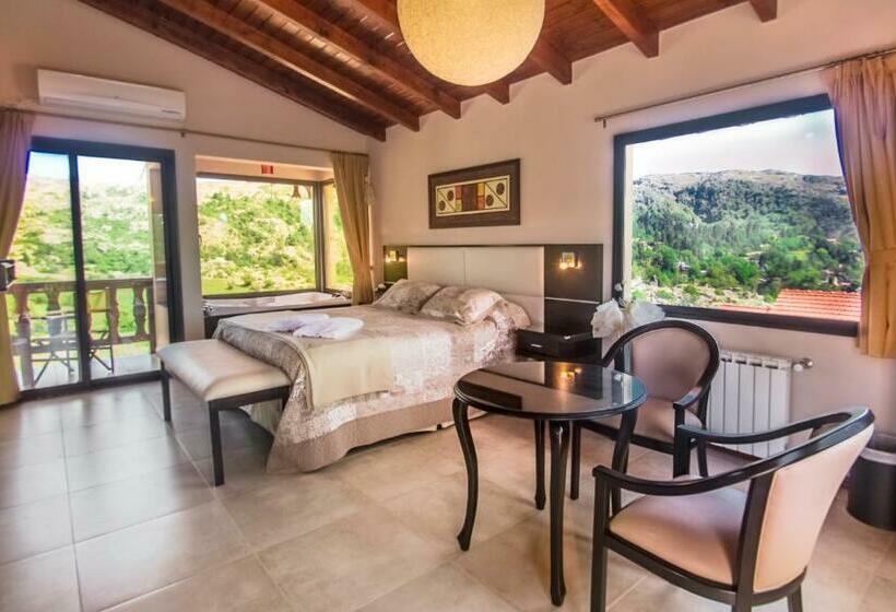 סוויטה, Aires Serranos   Suites