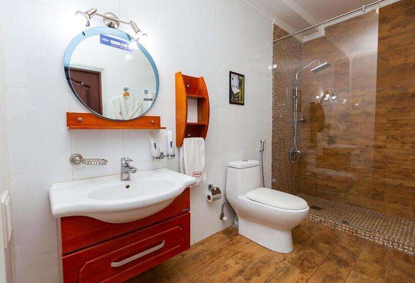 Superior Rum, Altair