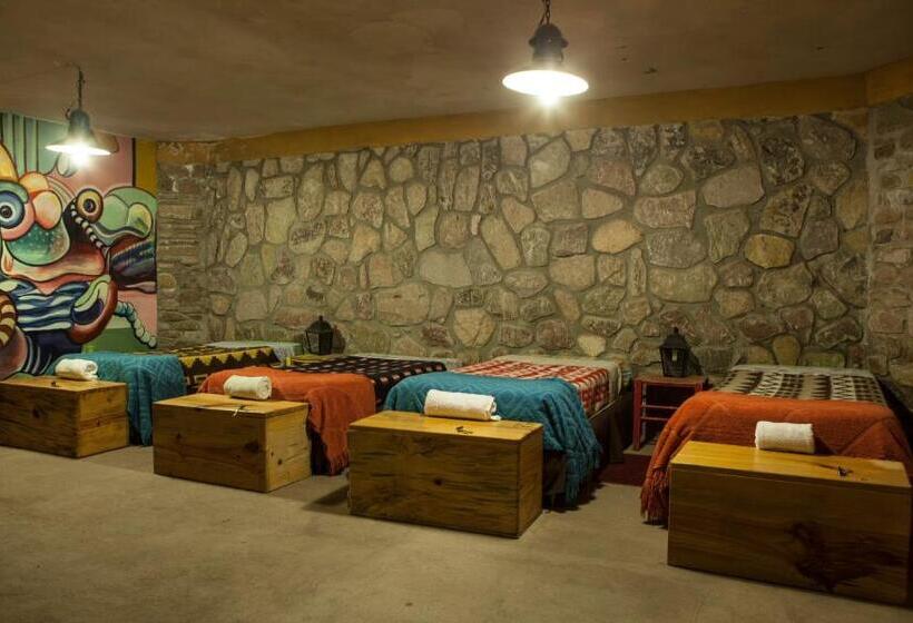 Geteiltes Mehrbettzimmer, Antigua Tilcara