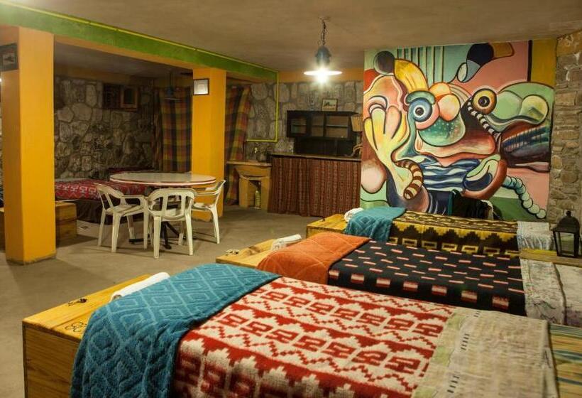Geteiltes Mehrbettzimmer, Antigua Tilcara