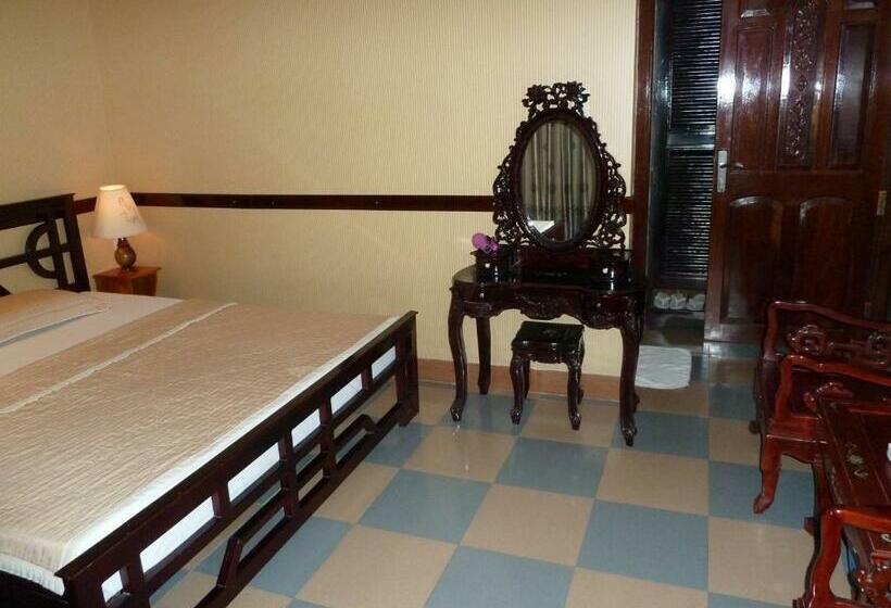 اتاق سوپریور, Ca Ty