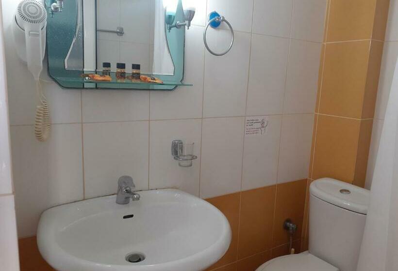 اتاق استاندارد با بالکن, Ceko