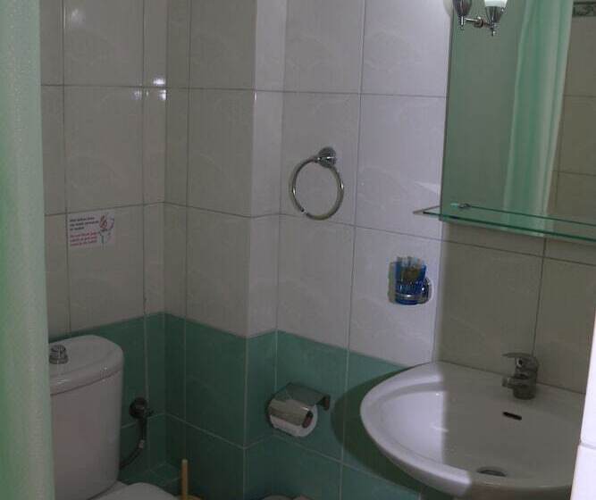 اتاق استاندارد با بالکن, Ceko