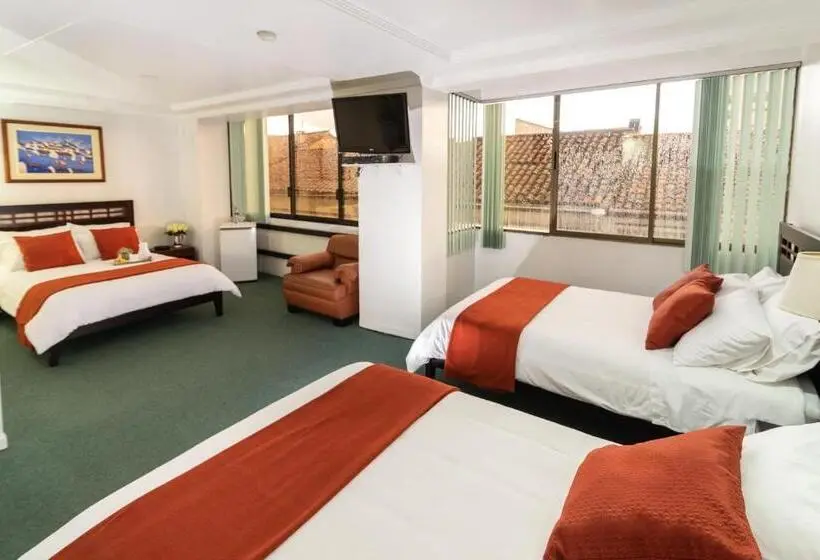 Habitación Triple Deluxe, Cordero