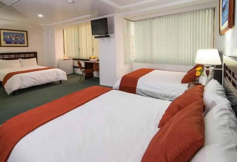 Habitación Triple Deluxe, Cordero