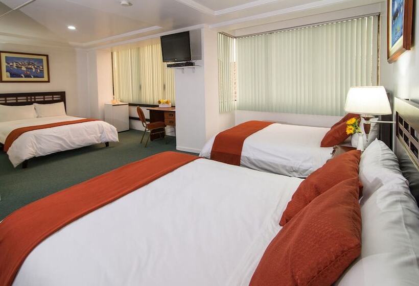 Трехместный Номер Deluxe, Cordero