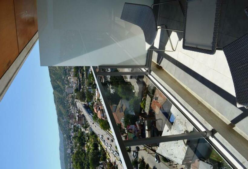 اتاق استاندارد, Estilo Mb  Villa Carlos Paz