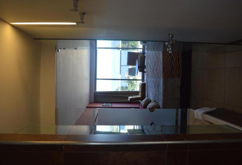 اتاق سوپریور, Estilo Mb  Villa Carlos Paz