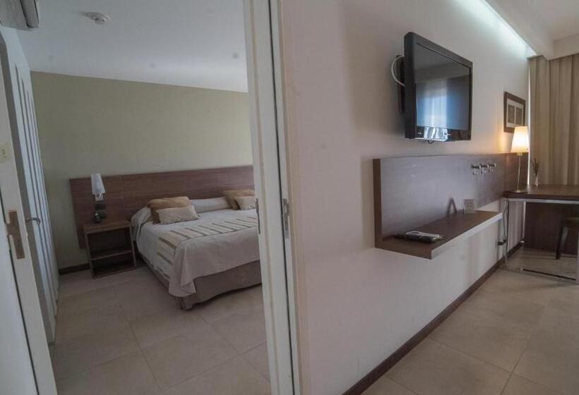 Четырехместный Номер Стандарт, Estilo Mb  Villa Carlos Paz
