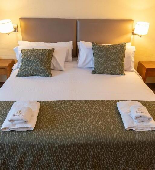 수피리어 트리플 룸, Fonte Arcada