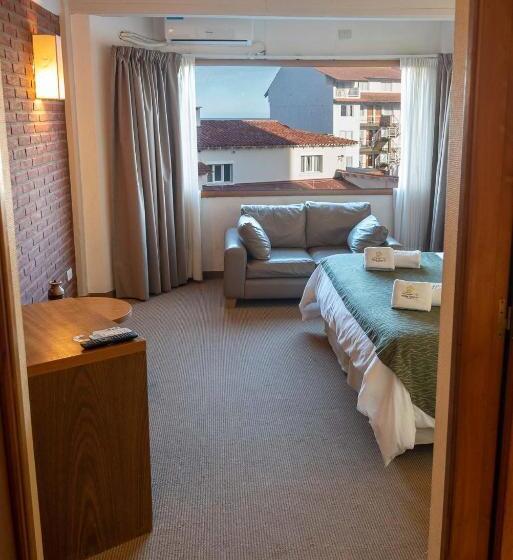 스탠다드 룸, Fonte Arcada