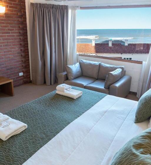 스탠다드 룸 킹사이즈 침대, Fonte Arcada