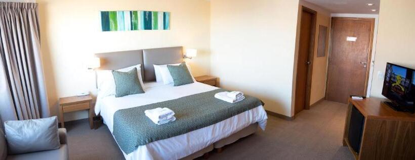 스탠다드 룸 킹사이즈 침대, Fonte Arcada