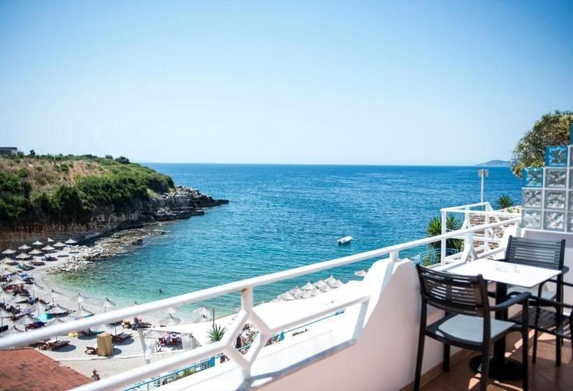 景色の見えるスタンダード４人部屋, Heaven Beach Sarandë