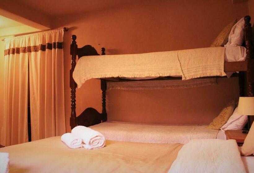 3-Bett-Standardzimmer, Antigua Tilcara