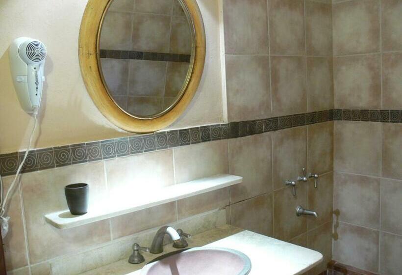 3-Bett-Standardzimmer, Antigua Tilcara