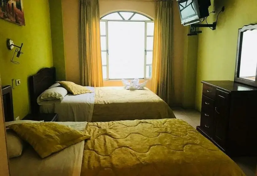 スタンダードトリプルルーム, Hostal Grand Rio